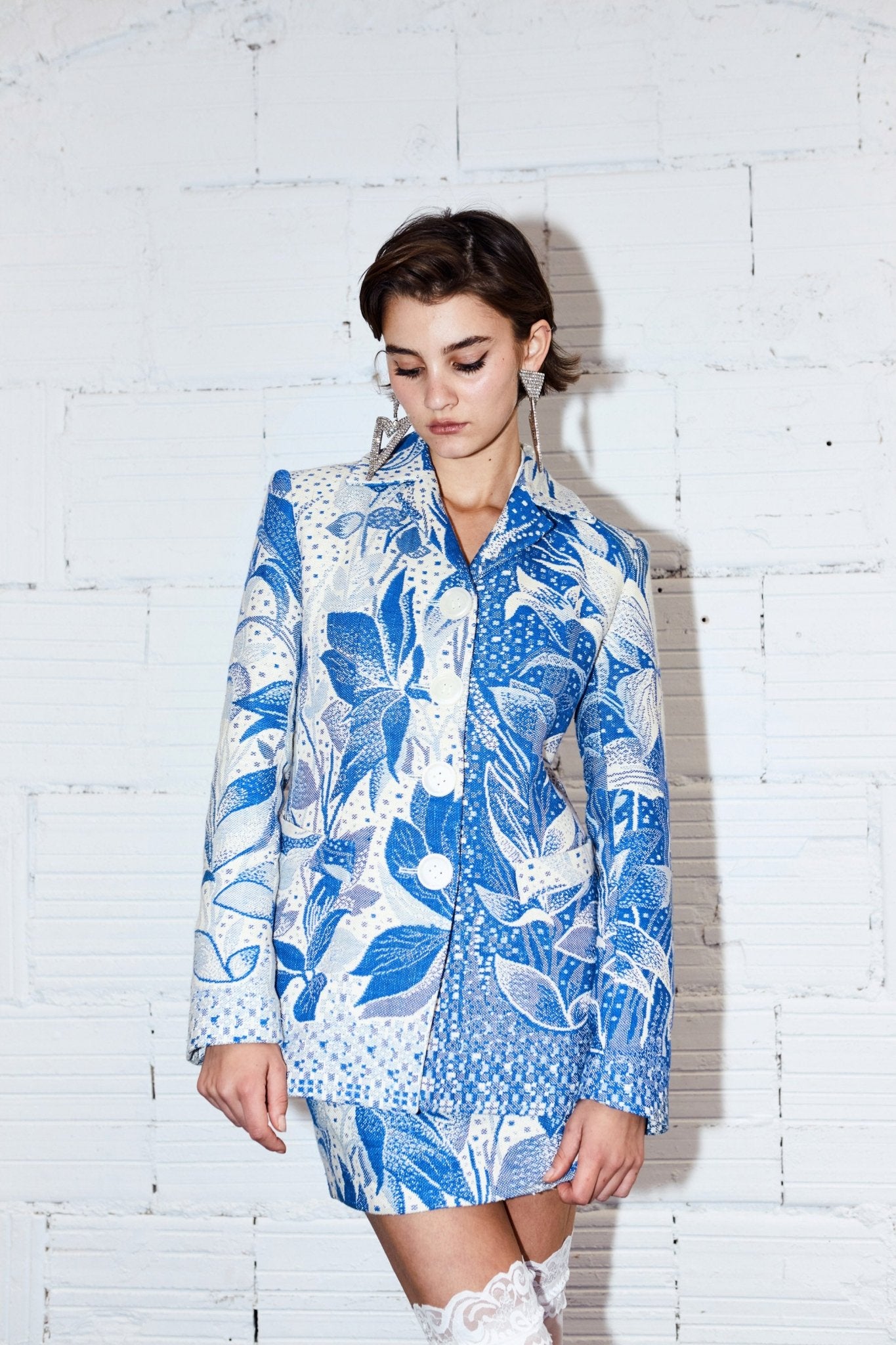 CHIPPED DELFTWARE TAPESTRY BLAZER AND SKIRT SET